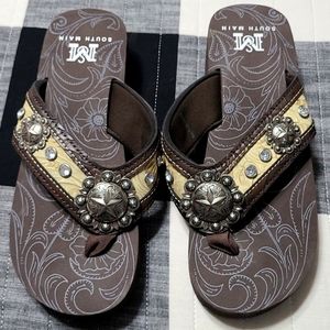 South Main western style sandals, size 8/9